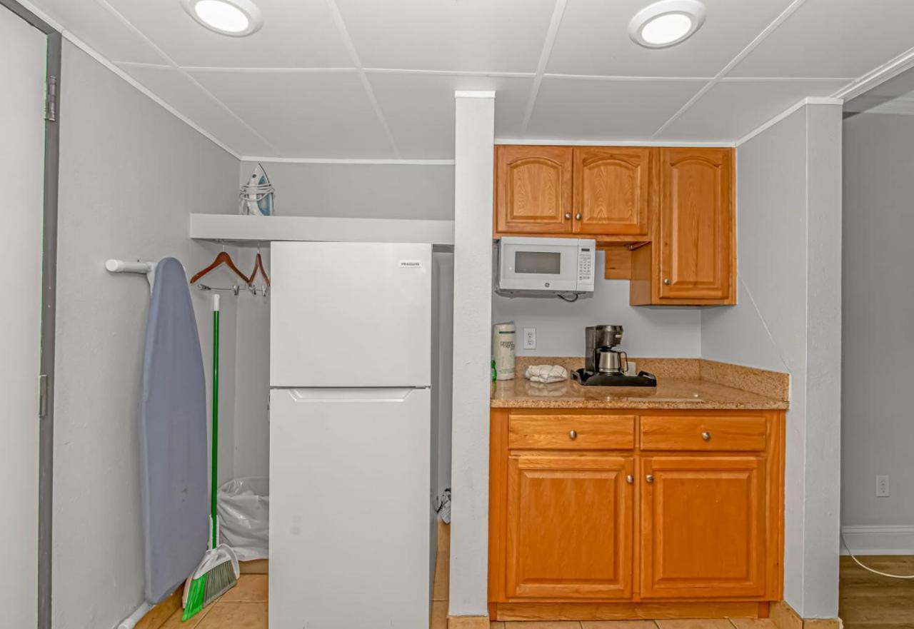 Ocean Reef Resort - Direct Oceanfront Studio - Nicely Updated! Perfect For 2-4 Guests! Unit 401 Myrtle Beach Extérieur photo